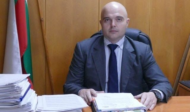 Шефът на СДВР с горещи подробности за окошарения Йордан Исаев, ранил двама полицаи с бомбичка на вечното дерби