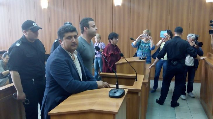 Първи СНИМКИ на арестувания за рекет и подкупи шеф на полицията в Раковски