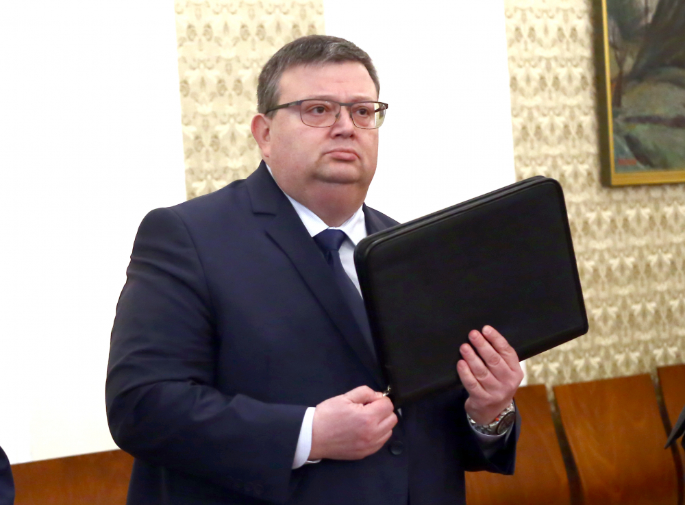 Върховната касационна прокуратура проверява ДОСТ по разпореждане на Цацаров