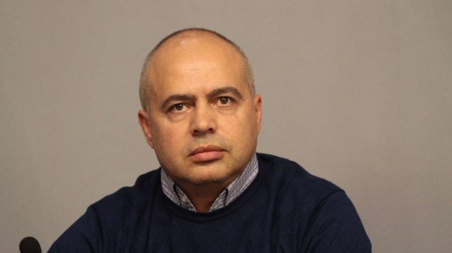 Задават се горещи часове за депутатите