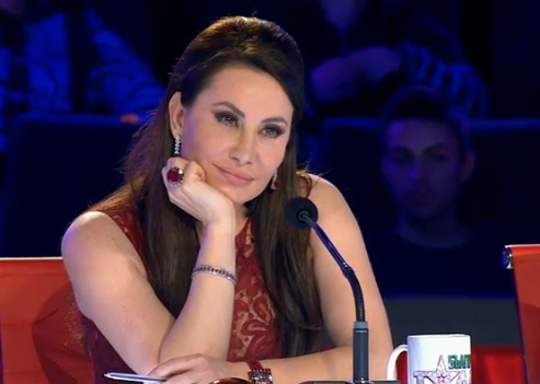 Дарина Павлова развя необятен бюст (СНИМКА 18+)