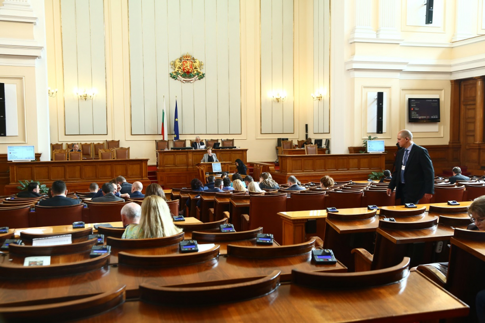Депутатите приеха окончателни промени в Административно-процесуалния кодекс