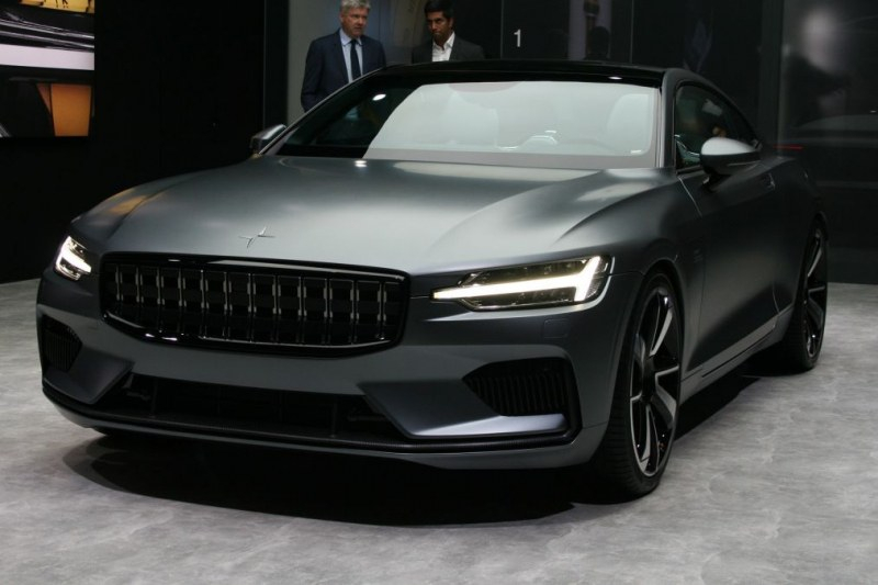 Volvo минава на електромобили