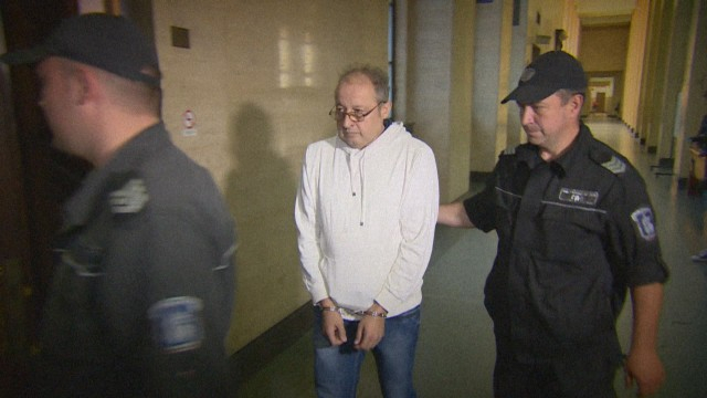 Изненада! Ето къде обвиненият за двойното убийство в кв. „Витоша“ изтърпява домашния си арест