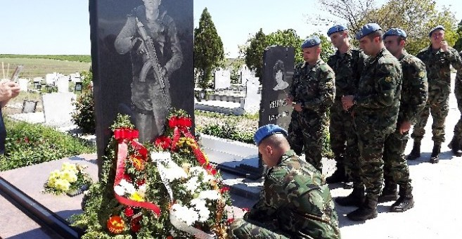 Отслужиха панихида за Преслав Стоянов, който загина геройски в името на България 