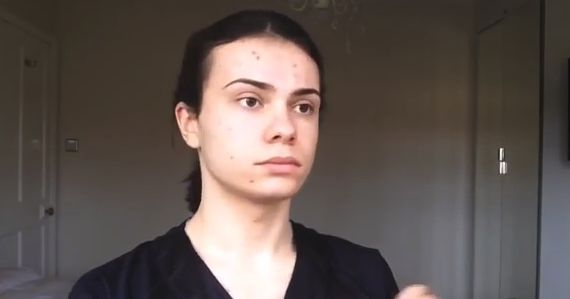 Млад джендър от Векобритания влуди мрежата с приликата си с Виктория Бекъм (СНИМКИ/ВИДЕО) 