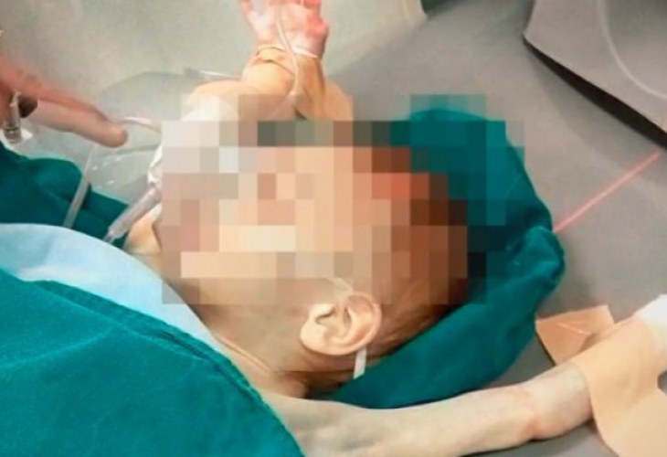 Помните ли недохранените близнаци, които се озоваха в болница след домашен инцидент? Майка им Иванка... 