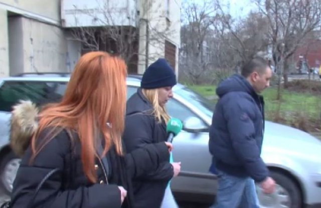 Помните ли недохранените близнаци, които се озоваха в болница след домашен инцидент? Майка им Иванка... 