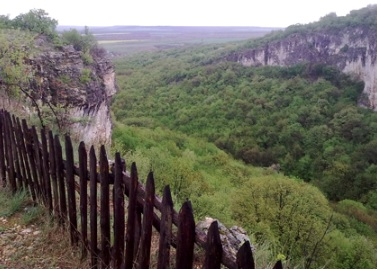 Скрито имане на ратая Футьо се крие в пещерите в Деветашкото плато