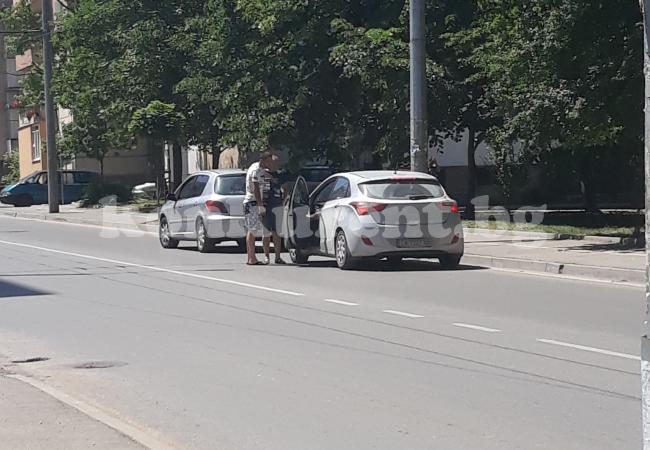В Дивия Северозапад: Разправия на пътя завърши с неочакван край (СНИМКИ)