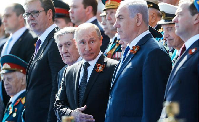 Турски експерт: Отказът на САЩ от ядрената сделка с Иран ще облагодетелства Русия