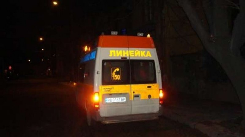 Премазаха човек на пътя за Пещера, движението е отбито