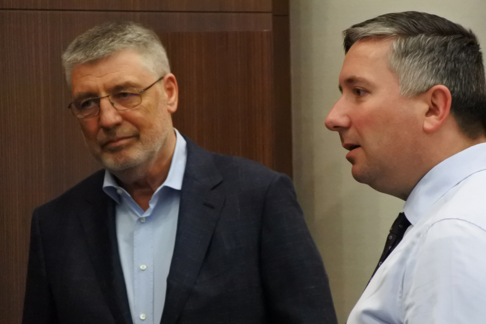 Прокопиев и сие мамят с имената на Доналд Туск и Румен Радев - двамата си нямат хал хабер (СНИМКИ)