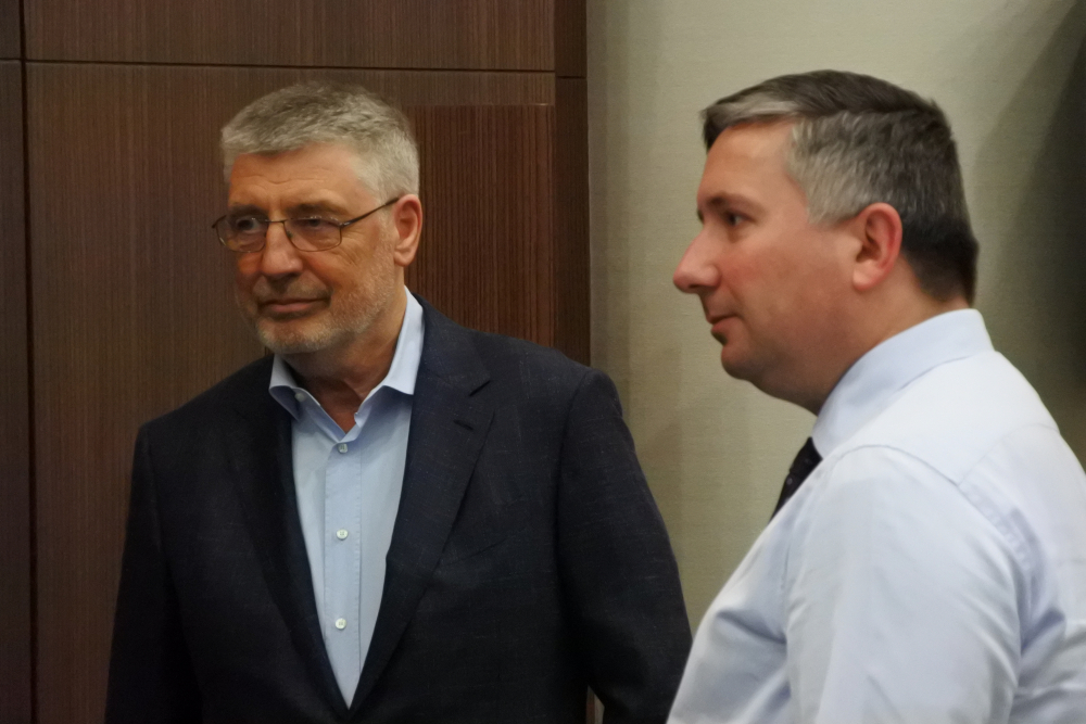 Прокопиев и сие мамят с имената на Доналд Туск и Румен Радев - двамата си нямат хал хабер (СНИМКИ)