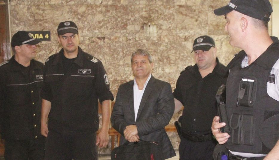 Разходките на пандизчията Георги Вълев за сметка на държавата продължават!  