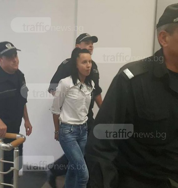 Приятели на Габриела я накарали да ходи на дискотека, а тя трябвало да се лекува вкъщи (ВИДЕО)