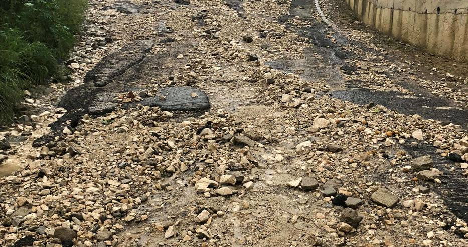  Вижте в какво се превърна варненско село след вчерашния дъжд, хората са в капан (СНИМКИ)
