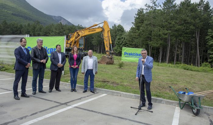 „Практикер” започва изграждането на хипермаркет във Враца