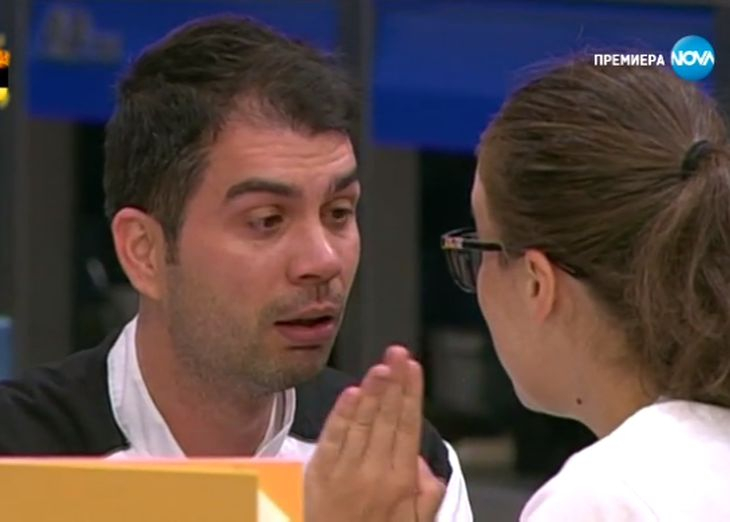 Горчиви мъжки сълзи в "Кухнята на Ада"! Шеф Ангелов извъртя много мръсен номер в шоуто, а минути по-късно... (СНИМКИ)