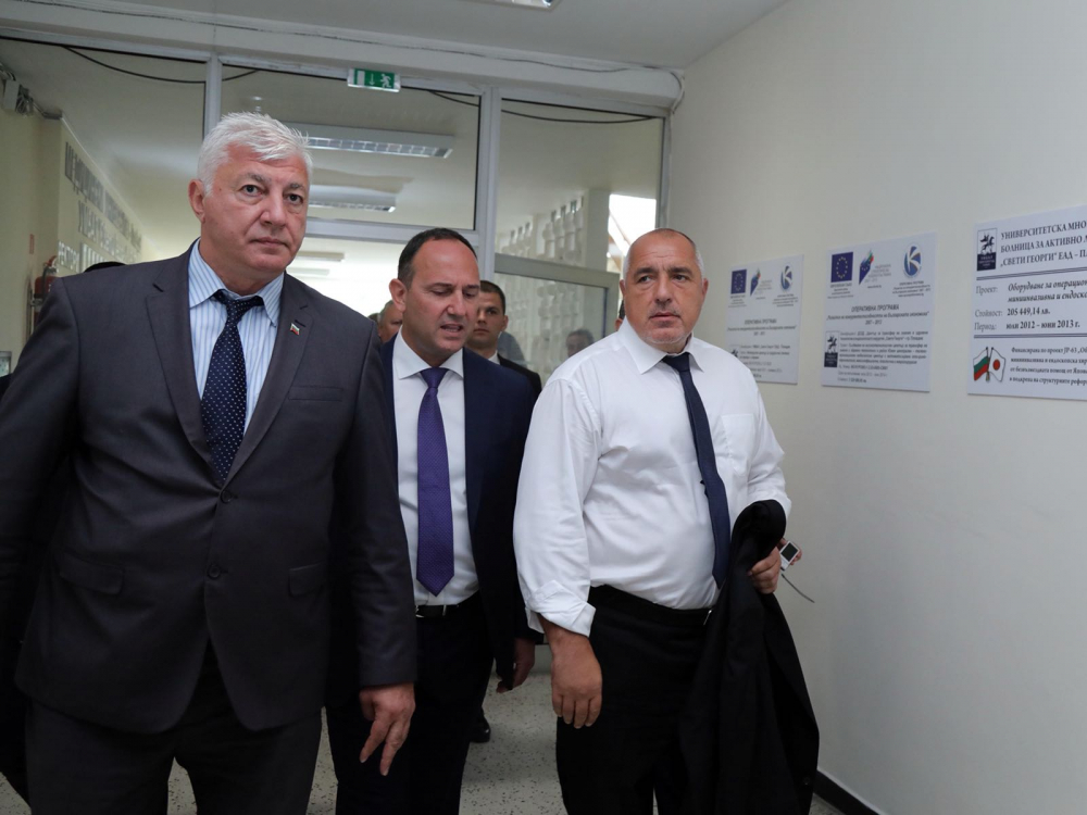 Пред пловдивската болница Борисов направи направи горещи разкрития за случващото се в Галиче
