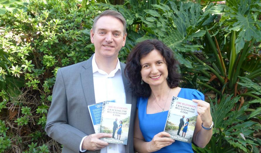 Българката с най-четената книга в "Амазон": Българите сме шампиони в оплакването