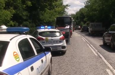 Дежа вю: Пак отбиха движението по „отсечката на смъртта” Русе-Бяла заради катастрофа (СНИМКИ/ВИДЕО)