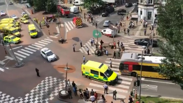 Първи СНИМКИ и ВИДЕО 18+ от окървавения от джихадиста Лиеж