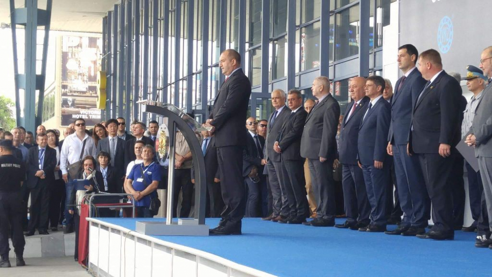 Президентът Радев: Няма война, но има напрежение между институциите (СНИМКИ)