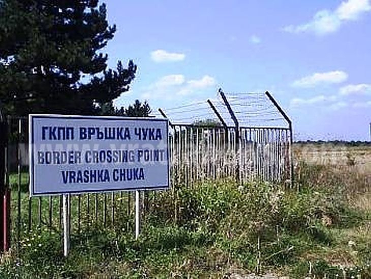 Нашенка се опита да премине с 15 кг кристали "Сваровски" през сръбски граничен пункт