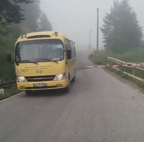 Проговори шофьорът на училищния автобус, на когото Джамбазки пожела да бъде пребит с тояги! Ето как оправдал безумната случка