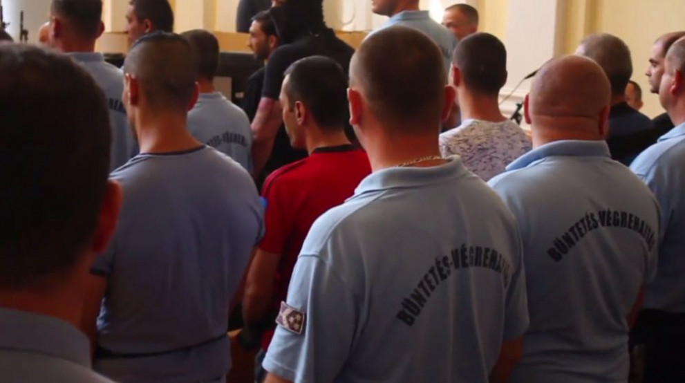 Трима българи убиха 71 души, сега ще изгният в затвора!