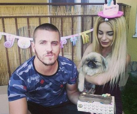 Мис Джуки направи нещо нечувано! Няма да повярвате защо изхвърли дрехи и бижута за 10 бона