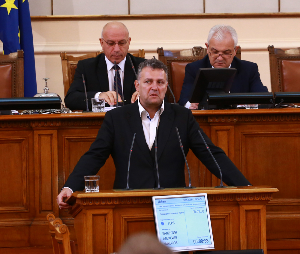 Ексшефът на БЕХ с мълниеносна реакция за поредната чистка на служебния кабинет