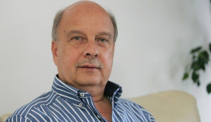Георги Марков с култово изказване: В Люксембург или си бъркат по гащите момичета, или се целуват момче с момче