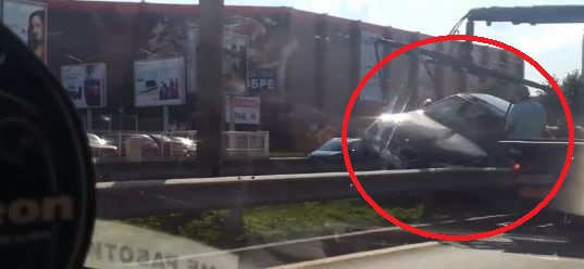 Само в БЛИЦ! Софиянци се дивят на мелето, което тузарско БМВ спретна, и се питат само едно: Как стана това? (СНИМКИ/ВИДЕО)