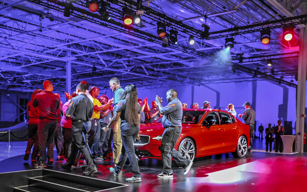 Volvo Car Mobility пуска марка за мобилни услуги М (СНИМКИ)