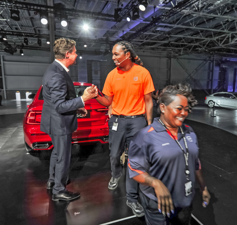 Volvo Car Mobility пуска марка за мобилни услуги М (СНИМКИ)