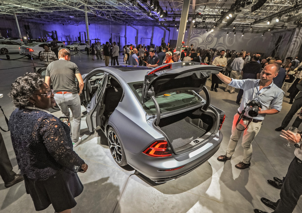 Volvo Car Mobility пуска марка за мобилни услуги М (СНИМКИ)