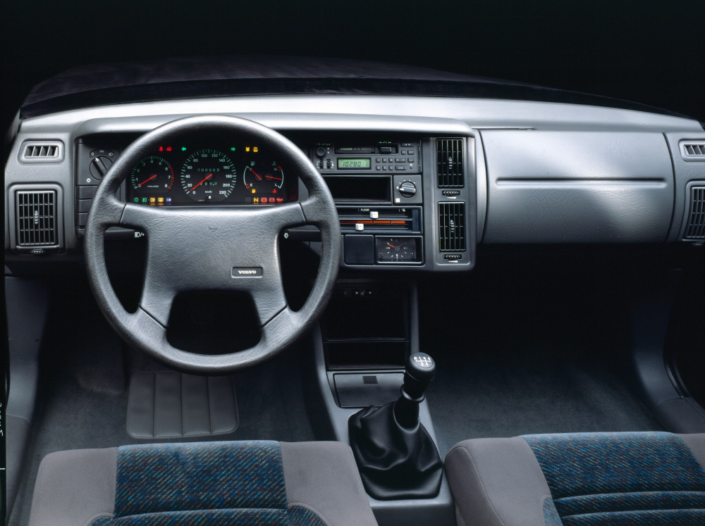 Volvo Car Mobility пуска марка за мобилни услуги М (СНИМКИ)