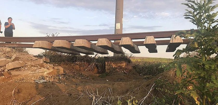 Турското транспортно министерство посочи причината за кървавата влакова трагедия в Текирдаг (СНИМКИ/ВИДЕО)