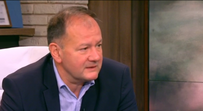 Михаил Миков с остра атака: Нинова управлява БСП еднолично. Вотът на недоверие беше провал