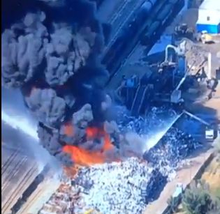 Чутовен пожар избухна край американския град Денвър (ВИДЕО)
