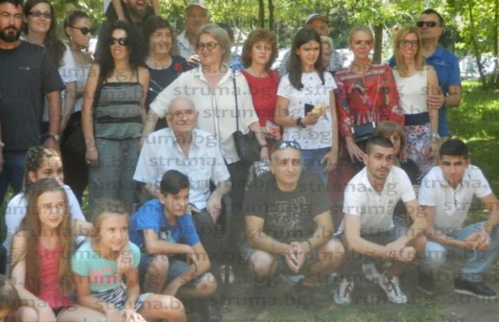 За пръв път от 1988 г. в Благоевград се случи нещо невиждано със сто души (СНИМКИ)