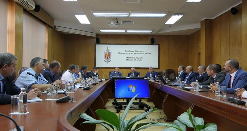 МВР нищи страшната чума, върлуваща в Ямболско! Застрашава националната сигурност на България!
