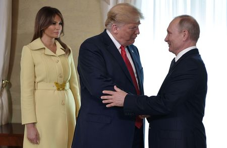 Разговорът между Путин и Тръмп се точи по-дълго от футболен мач