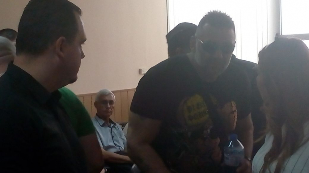БЛИЦ TV: Втори старт на делото срещу Райфъла и компания, никой не признава вина (СНИМКИ)