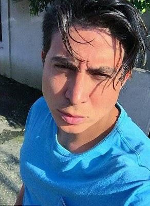 Рапър снима клип до водопад и турист се самоуби пред камерата му (ВИДЕО 18+)
