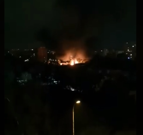 Извънредно и първо в БЛИЦ: Нещо страшно става в "Люлин" в София! Чуват се гърмежи (СНИМКИ/ВИДЕО)