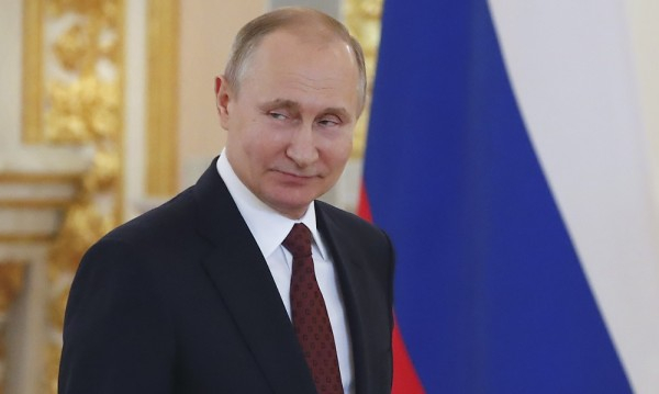 Bloomberg: Владимир Путин предлага референдум за източна Украйна