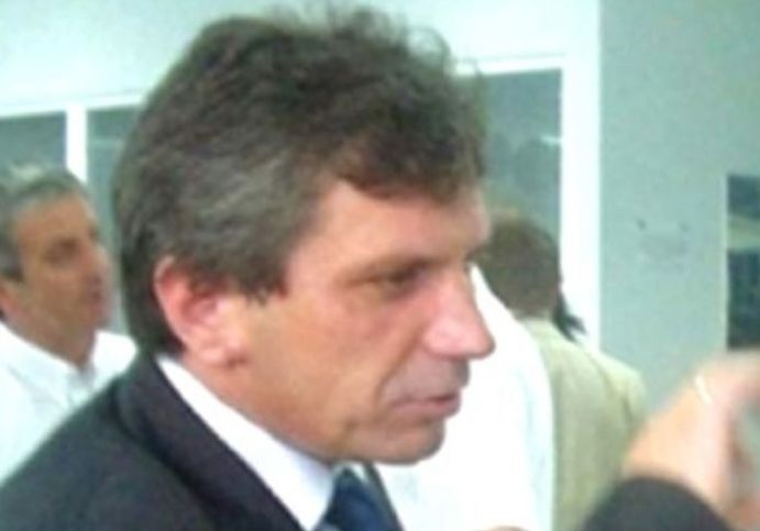 Зловещ гаф: Държавни регистри възкресиха починал преди три години лидер на СДС и 3000 лв. глоба към НАП 